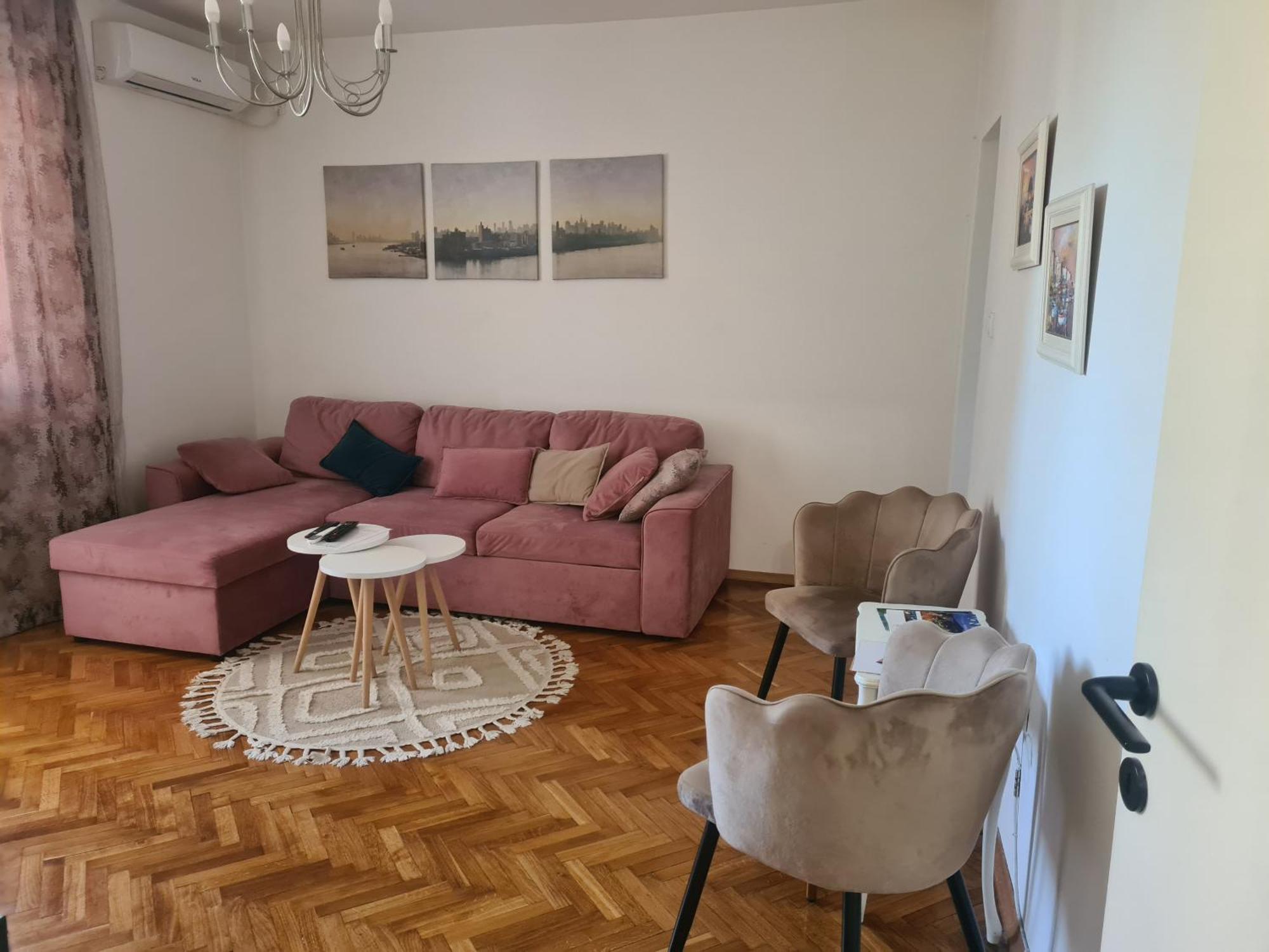 Serenity City Centre Подгорица Екстериор снимка